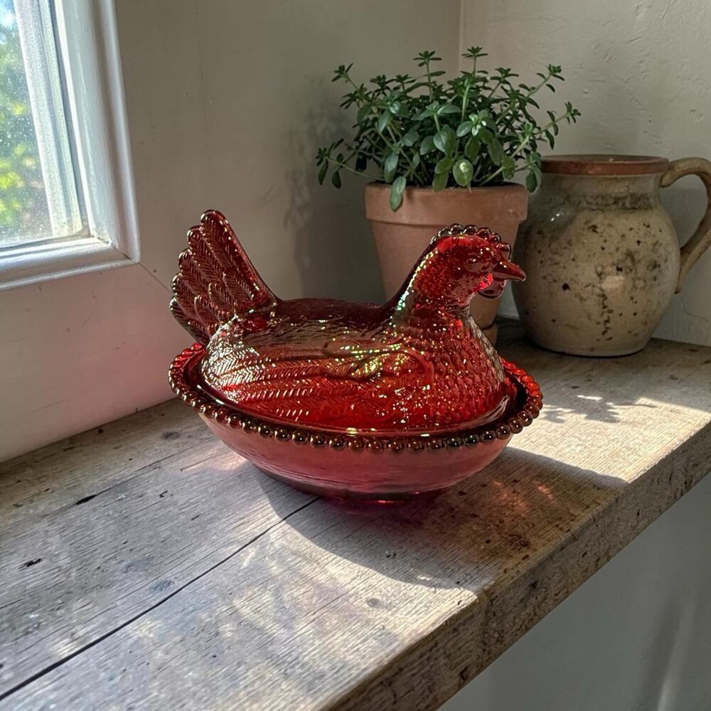 Vintage Ruby Red Glass Hen On Nest Covered  Dish Beaded Rim 5 Inch - Picture 2 of 13